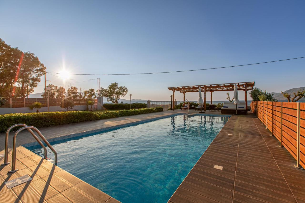 Niovi Seaside Suites Kíssamos Exteriör bild