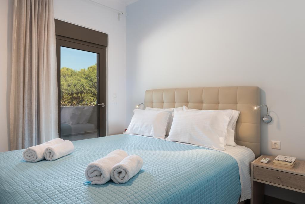 Niovi Seaside Suites Kíssamos Exteriör bild