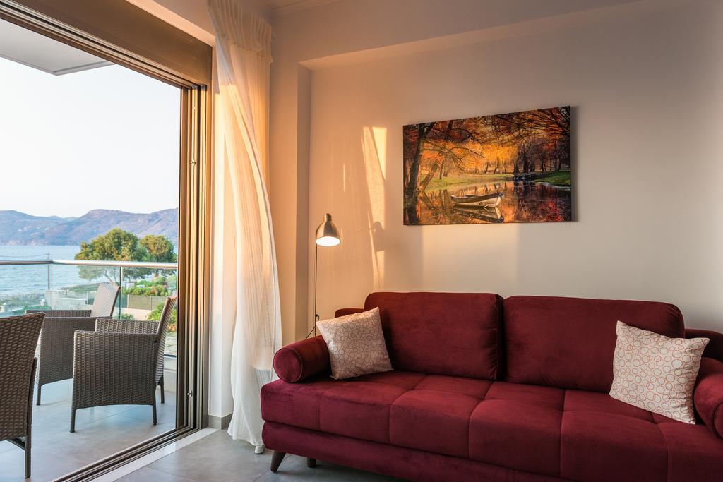 Niovi Seaside Suites Kíssamos Exteriör bild