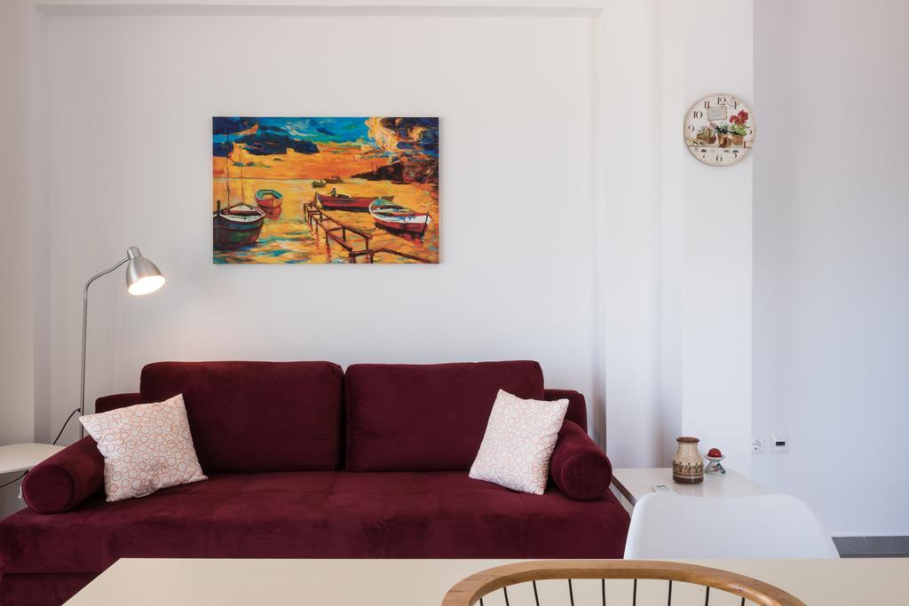 Niovi Seaside Suites Kíssamos Exteriör bild